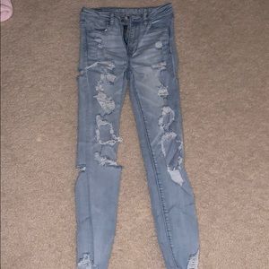 A.E Ripped Jeans 🌸